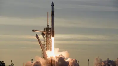 Mahsur kalan astronotlar geri dönecek: Kurtarma ekibi gönderildi