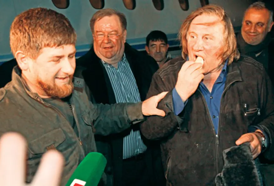 Depardieu'nun da evi yandı 4