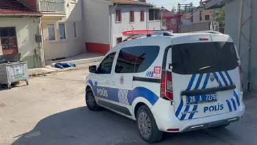 Eskişehir'de şüpheli ölüm: Yaşadığı evin önünde ölü bulundu