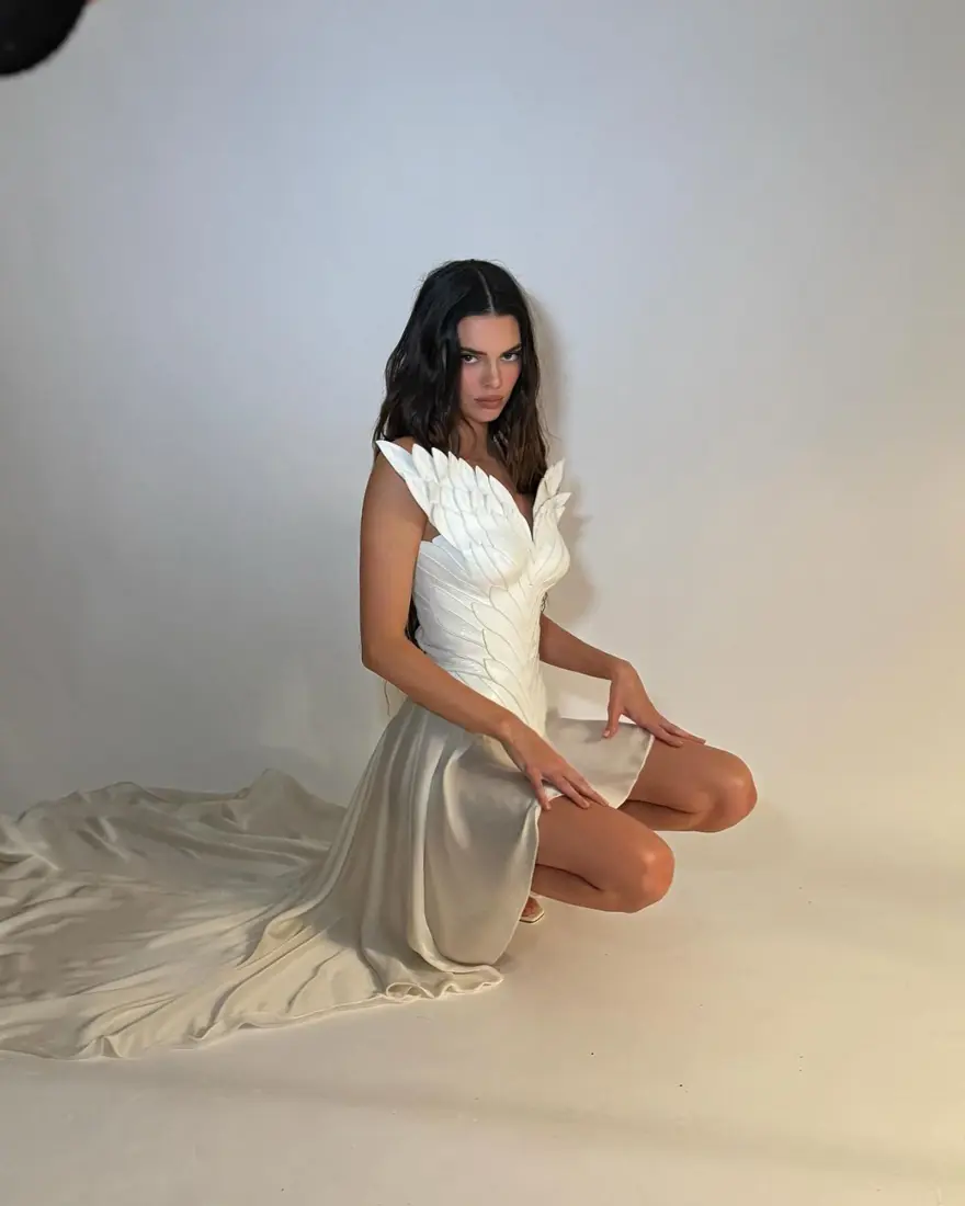 Burak Özçivit'ten yeni imaj: Tatil başlar  (Ünlülerin değişimi) 65