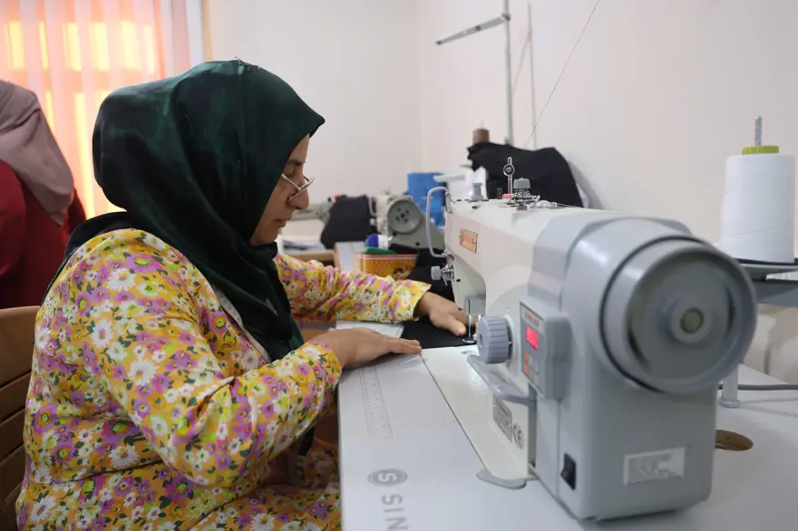 Ev hanımı olarak gelip kendi iş yerini açıyorlar: Hem sosyalleşiyor hem de iş sahibi oluyorlar 3 Ev hanımı olarak gelip kendi iş yerini açıyorlar: Hem sosyalleşiyor hem de iş sahibi oluyorlar 3