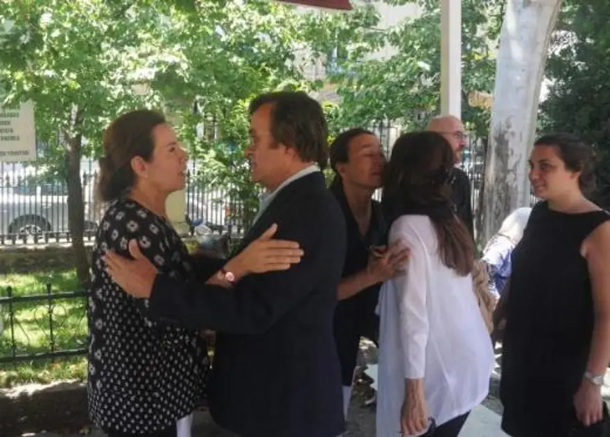 Demet Akbağ'ın acı günü 10