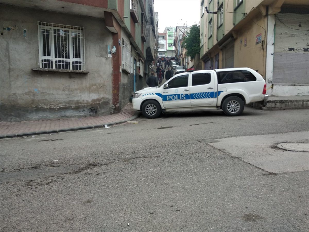 Gaziantep'te çıkan bıçaklı kavgada 15 yaşındaki çocuk yaşamını yitirdi