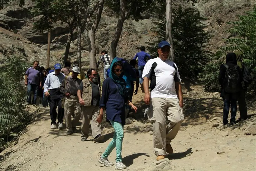 Tahran'da dağ yürüyüşleri 6