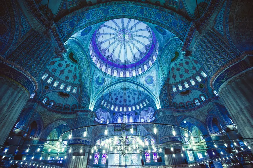 "MEKANIN DUYGU ÖZGEÇMİŞİNİ TUTUYOR" 5