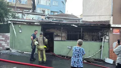 Sarıyer'de gecekondu yangını: İki kardeşten biri öldü, diğeri ağır yaralı