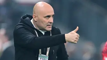 Kasımpaşa Teknik Direktörü Sami Uğurlu tarihe geçti