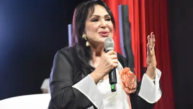 Türkan Şoray: Beni yaşatan, besleyen, hayata bağlayan ve mutlu eden sizlersiniz