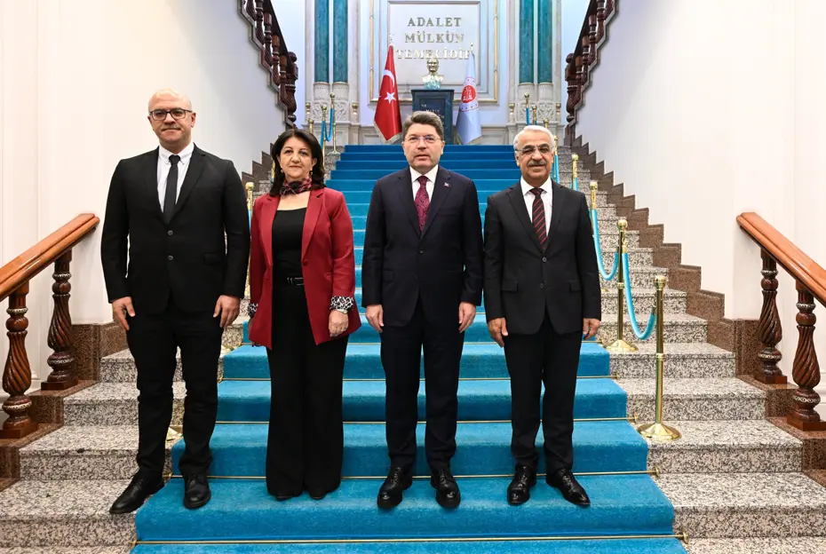 DEM Parti heyeti Adalet Bakanı'nı ziyaret etti