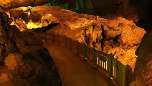 Burdur'daki İnsuyu Mağarası'na ziyaretçi akını