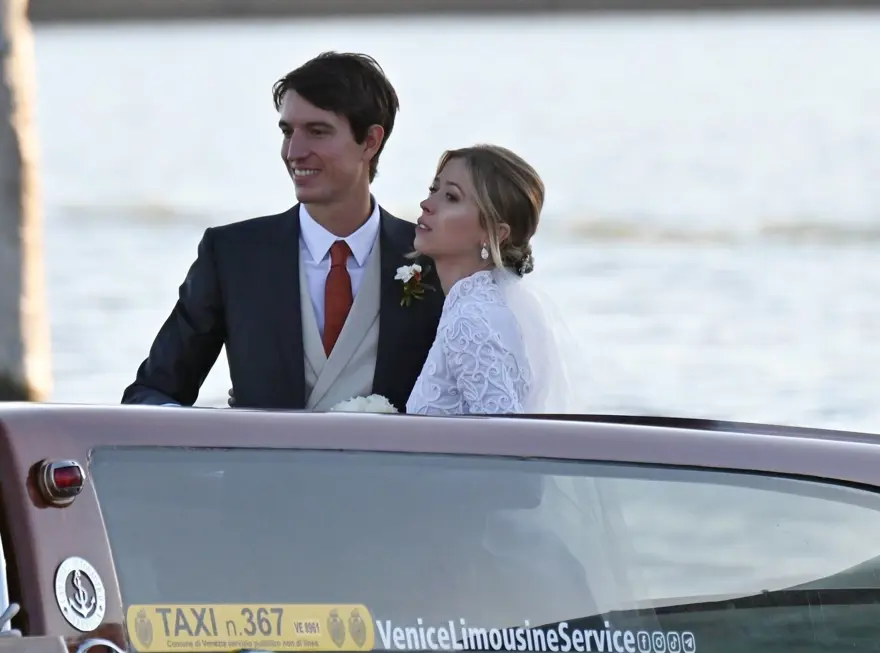 Dünyanın en zengin üçüncü kişisinin oğlu AlexandreArnault evlendi 14 Dünyanın en zengin üçüncü kişisinin oğlu AlexandreArnault evlendi 14