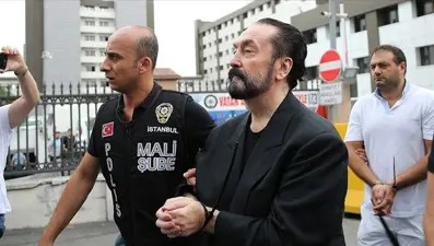 Adnan Oktar: Kadınların beni sevmesi, benim kadınları sevmem kıskanılıyor