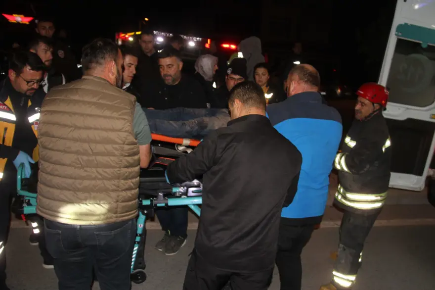 Konya'da feci kaza: Yanından geçtiği aracın aynasına çarpınca kontrolden çıktı 2