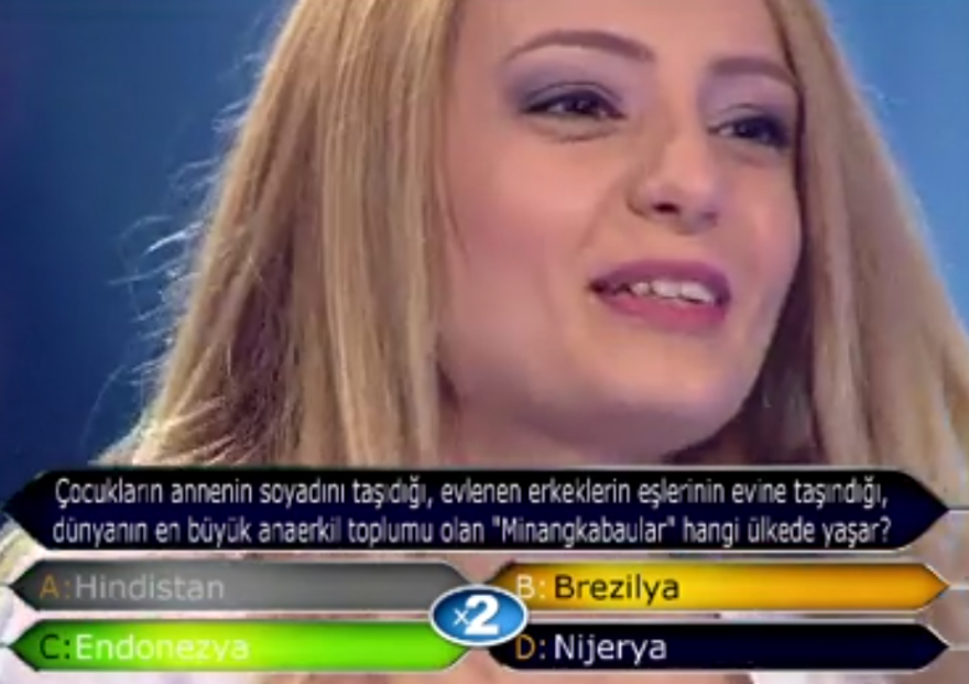 Kim Milyoner Olmak İster'e damga vuran soru: Minangkabaular hangi ülkede yaşar 5