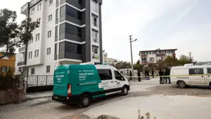 Mersin'de kadın cinayeti: Eşini yeni aldıkları evin önünde öldürdü
