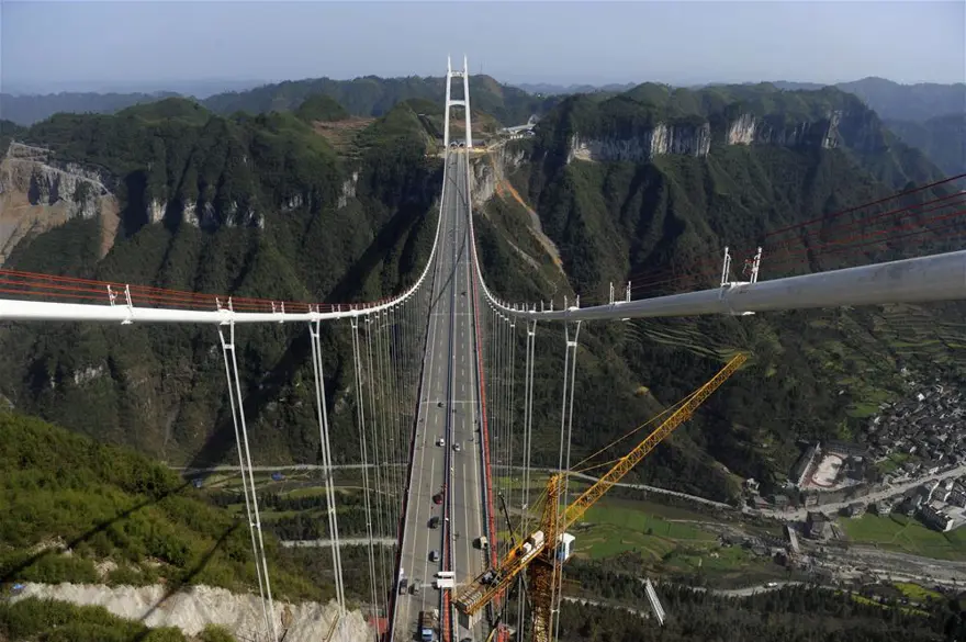 Dünyanın en yüksek asma köprüsü 5