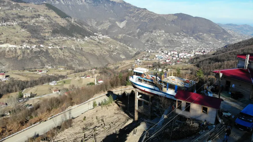 Bir zamanlar Boğaz teknesiydi (Karadenizli işi) 2