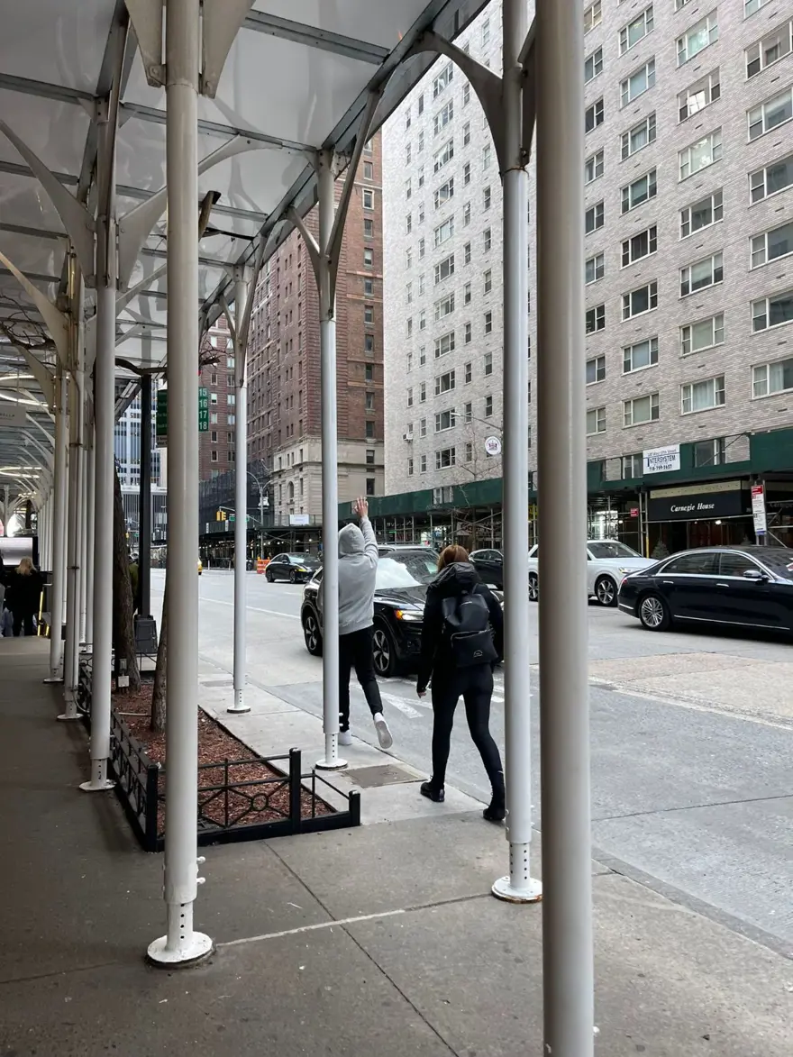 ABD'ye kaçan Eylem Tok ve oğlu New York'ta görüntülendi 14