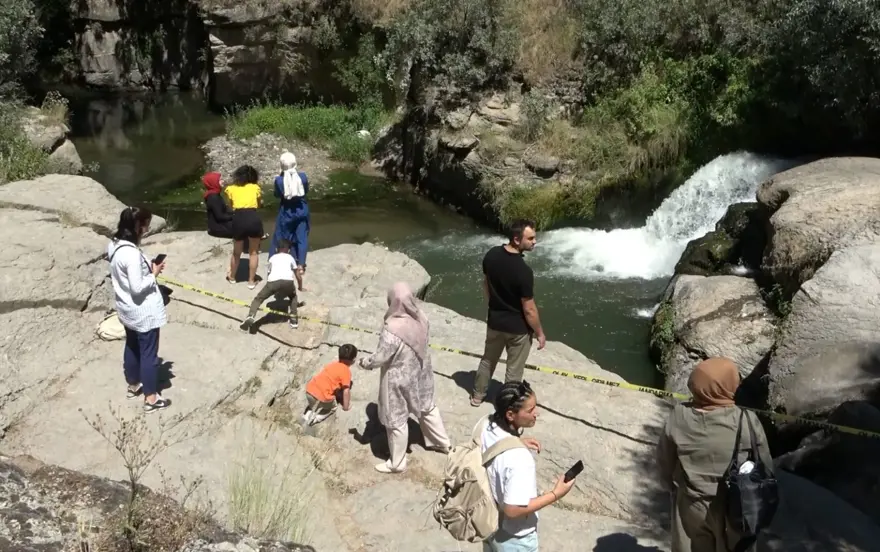Dünyanın en büyük 2. kanyon vadisi: Doğal güzelliğiyle ilgi odağı 2 Dünyanın en büyük 2. kanyon vadisi: Doğal güzelliğiyle ilgi odağı 2