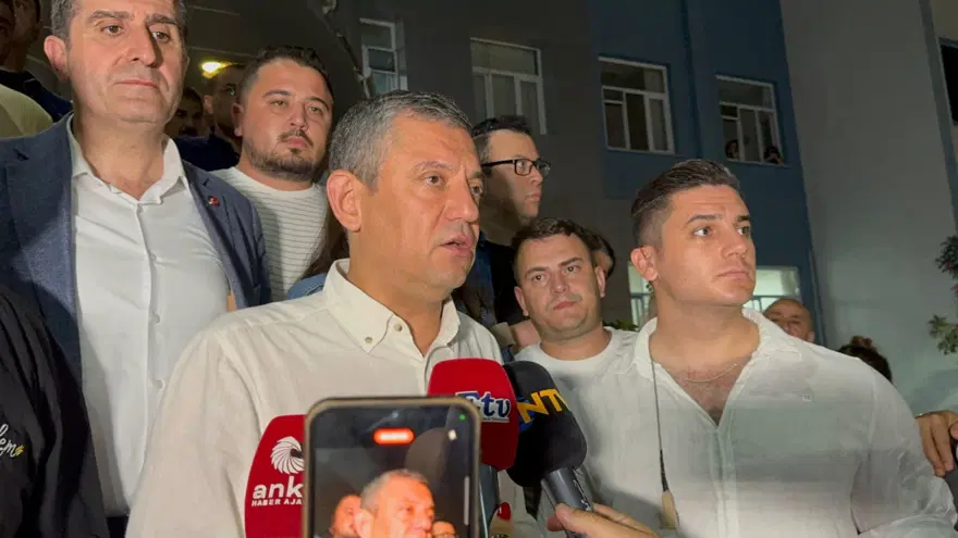 ÖZGÜR ÖZEL BİLGİ ALDI 7