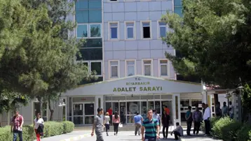 Diyarbakır'da 17 yıl önce kaybolan 2 kişiyi öldürdüğü iddiasıyla 1 kişi tutuklandı