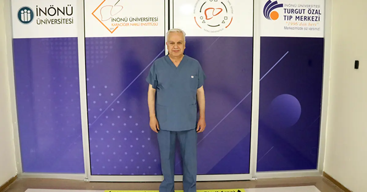 Dünyada ilk 8'li çapraz karaciğer nakli Malatya'da yapıldı