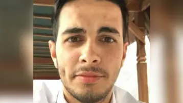 İstediği güne randevu alamayan hasta doktoru dövdü