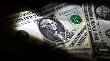 Dolar tarihi yüksek seviyede