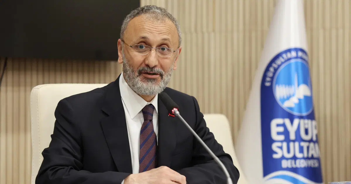 Eyüpsultan Belediyesi'ne operasyon. Belediye Başkanı Mithat Bülent Özmen gözaltında