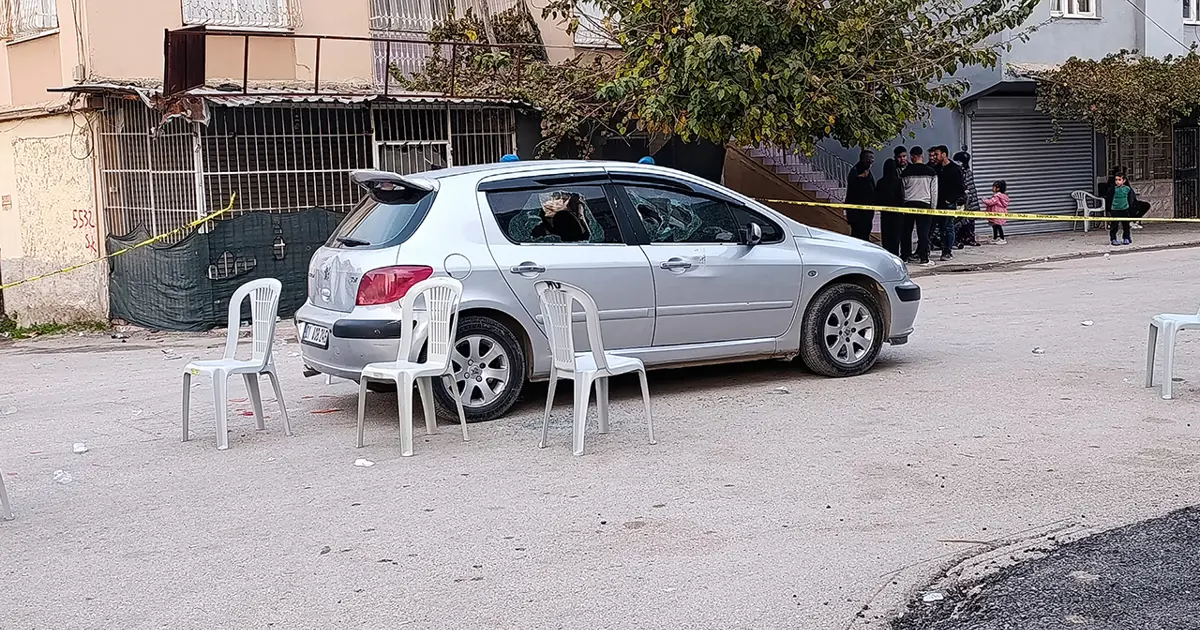Sokak düğününde silahlı çatışma. Otomobilden ateş açtı