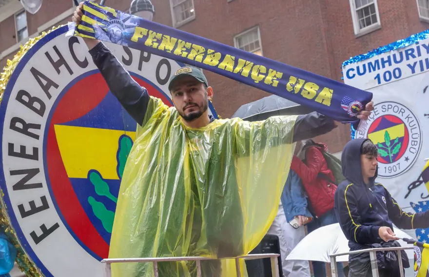New York'ta Türk günü yürüyüşü 23