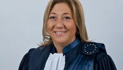 AİHM’in ilk Türk kadın yargıcı Prof. Dr. Ayşe Işıl Karakaş hayatını kaybetti (Ayşe Işıl Karakaş kimdir?)