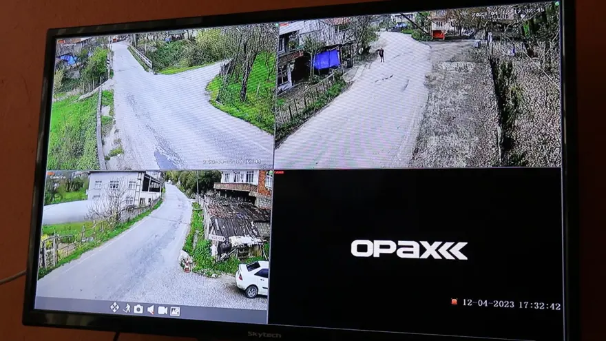 Gurbetçilerin özlemini azaltmak için köye kamera sistemi kurdu 1