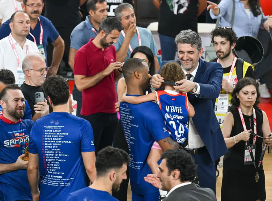 AMATH M'BAYE'YE TEPKİ 11