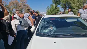 Rojin Kabaiş yürüyüşünde kaza: Bir üniversiteli yaralandı