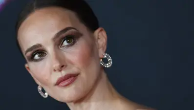 Natalie Portman'dan Kanye West'in Hitler sevgisine yanıt