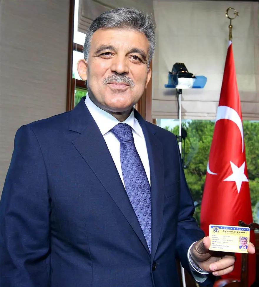 Köşkteki 4 yılını anlattı 8