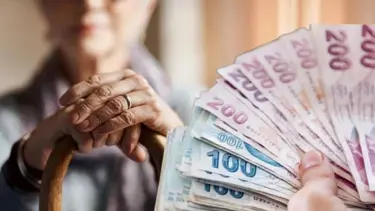 Emekliler için seyyanen zam talebi