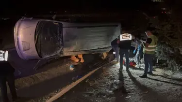 Gaziantep’te lastiği patlayan minibüs takla attı: 2 ölü, 8 yaralı