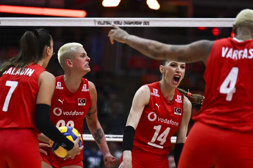 MİLLİ MAÇ | Türkiye-Japonya voleybol maçı ne zaman, saat kaçta ve hangi kanalda? Filenin Sultanları galibiyet için parkede MİLLİ MAÇ | Türkiye-Japonya voleybol maçı ne zaman, saat kaçta ve hangi kanalda? Filenin Sultanları galibiyet için parkede