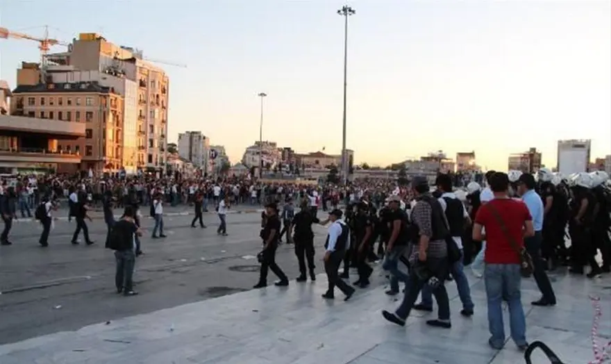 Taksim'de gerginlik 17