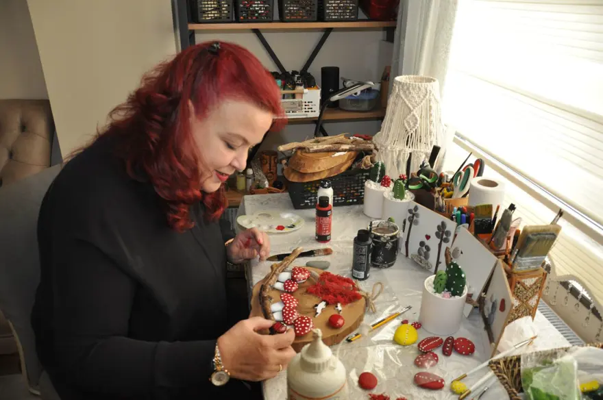 1 yılda kanseri yendi: Mücadelesini sanat eserine dönüştürdü 5 1 yılda kanseri yendi: Mücadelesini sanat eserine dönüştürdü 5