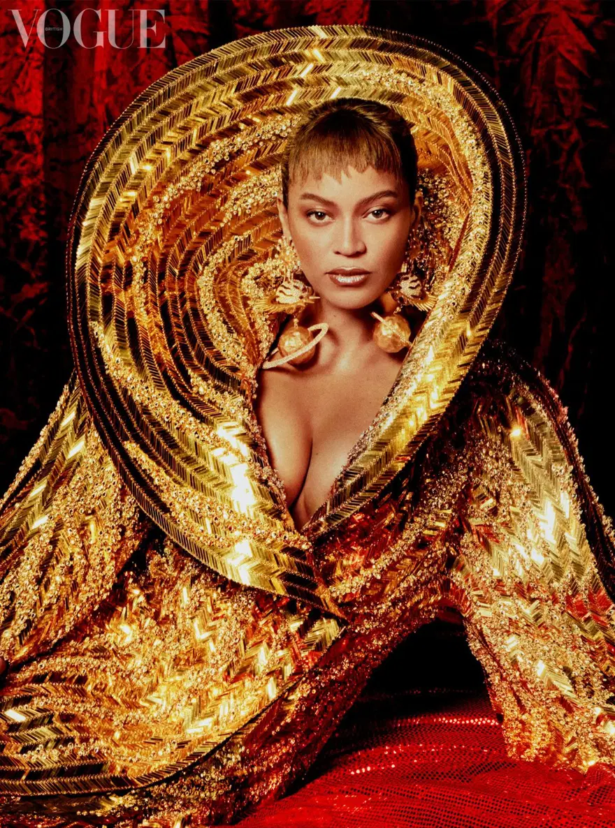Beyonce, yeni albümünü Vogue İngiltere kapağı ile kutluyor 4 Beyonce, yeni albümünü Vogue İngiltere kapağı ile kutluyor 4