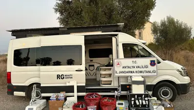 VIP araçla seyyar botoks: Sahte doktor yakayı ele verdi