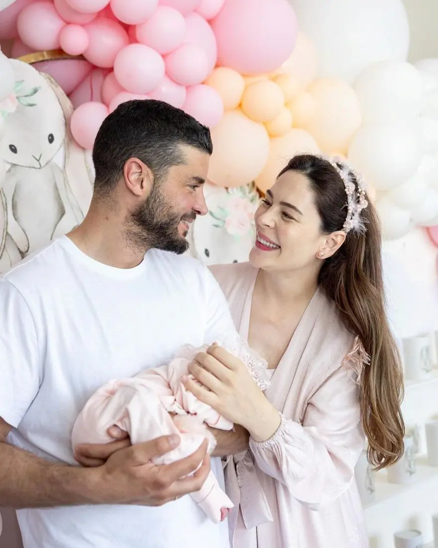 2024'te bebek sahibi olan ünlüler 5