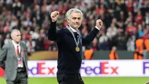 Jose Mourinho kimdir, nereli? Fenerbahçe'nin yeni teknik direktörü Jose Mourinho'nun kariyeri Jose Mourinho kimdir, nereli? Fenerbahçe'nin yeni teknik direktörü Jose Mourinho'nun kariyeri