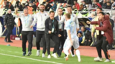 Medipol Başakşehir, Emre Belözoğlu ile tırmanışa geçti