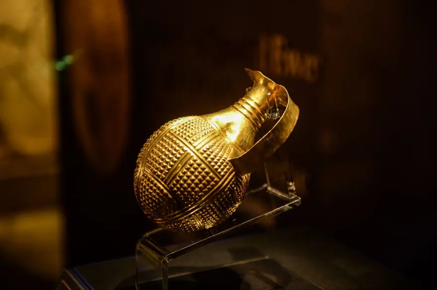 HATTİLER DÖNEMİNE AİT "GAGA AĞIZLI TESTİ" 4