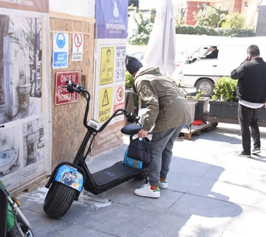 Ozan Güven'in bisikletine  polis kontrolü 3