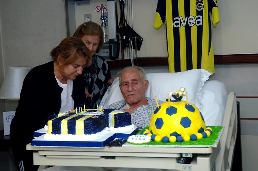 Türk futbolu 'Ordinaryüs'ünü kaybetti 13 Türk futbolu 'Ordinaryüs'ünü kaybetti 13